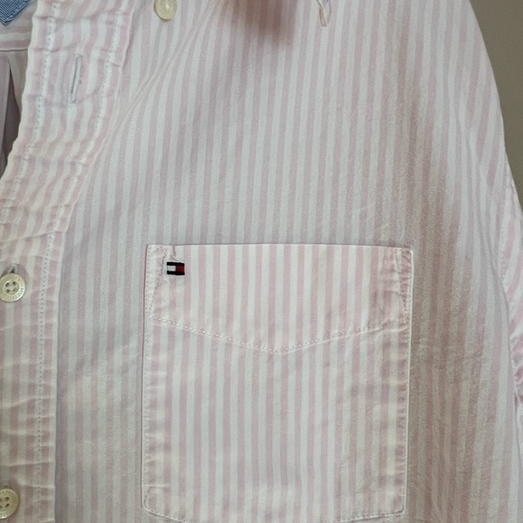 Tommy Hilfiger | Vintage | 90’s | Pink/White Striped | Button Down | Medium - Picture 2 of 7